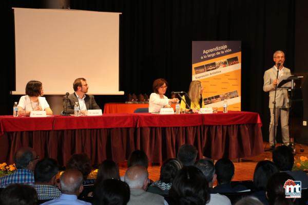 Presentacion libro 30 años de Universidad Popular-2016-05-19-fuente Area de Comunicación Municipal-025