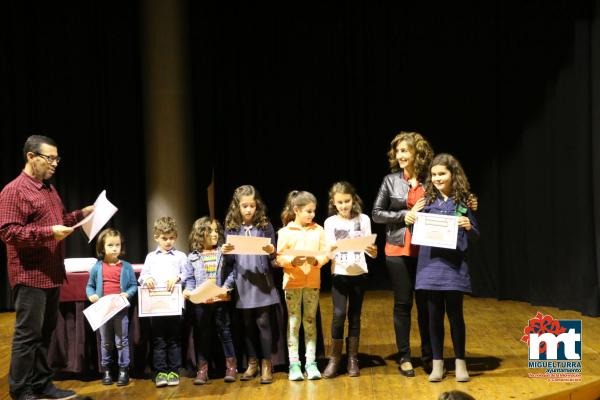 Entrega premios concurso Marcapaginas Biblioteca Miguelturra-2016-10-24-fuente Area de Comunicacion Municipal-007