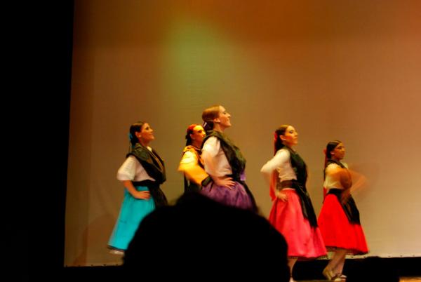 muestra grupos de baile-2013-06-29-fuente Esmeralda Muñoz Sanchez-007