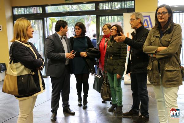 Jornada Puertas Abiertas Universidad Popular Miguelturra-2015-11-20-fuente Area de Comunicación Municipal-064