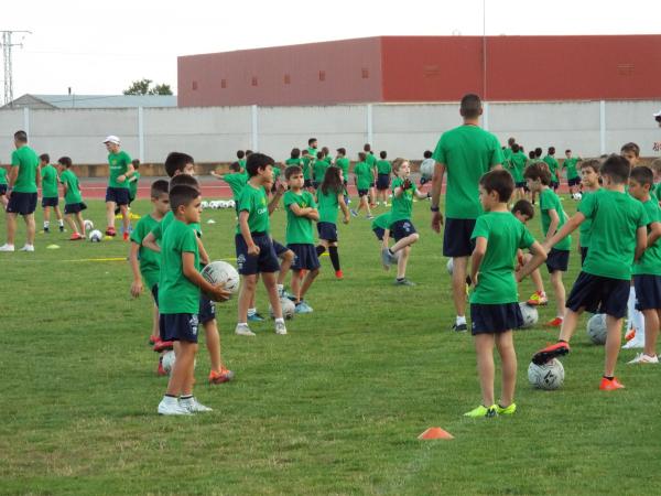 campus-futbol-miguelturra-2019-dia-1-2019-06-24-fuente-imagenes-alberto-sanchez-150