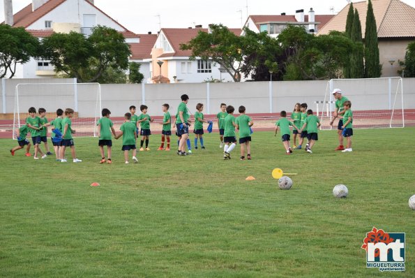 campus-futbol-miguelturra-2019-dia-1-2019-06-24-fuente-imagenes-area-comunicacion-ayuntamiento-040