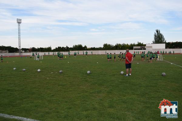 campus-futbol-miguelturra-2019-dia-1-2019-06-24-fuente-imagenes-area-comunicacion-ayuntamiento-059