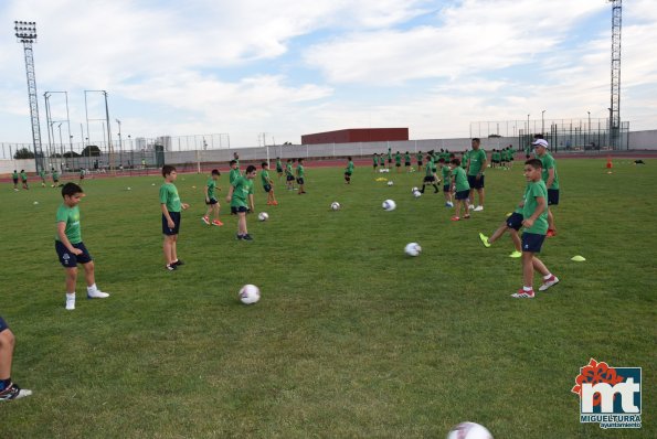 campus-futbol-miguelturra-2019-dia-1-2019-06-24-fuente-imagenes-area-comunicacion-ayuntamiento-070