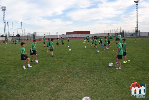 campus-futbol-miguelturra-2019-dia-1-2019-06-24-fuente-imagenes-area-comunicacion-ayuntamiento-071