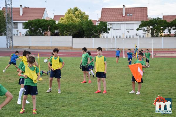 campus-futbol-miguelturra-2019-dia-1-2019-06-24-fuente-imagenes-area-comunicacion-ayuntamiento-090