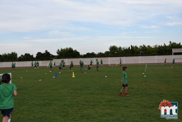 campus-futbol-miguelturra-2019-dia-1-2019-06-24-fuente-imagenes-area-comunicacion-ayuntamiento-093