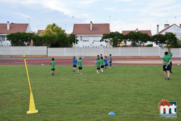 campus-futbol-miguelturra-2019-dia-1-2019-06-24-fuente-imagenes-area-comunicacion-ayuntamiento-097