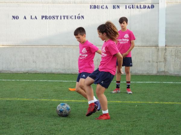 campus-futbol-miguelturra-2019-dia-2-2019-06-25-fuente-imagenes-alberto-sanchez-045