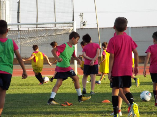 campus-futbol-miguelturra-2019-dia-2-2019-06-25-fuente-imagenes-alberto-sanchez-067