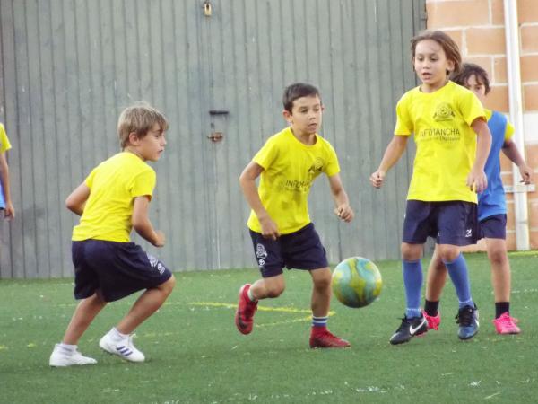 campus-futbol-miguelturra-2019-dia-3-2019-06-26-fuente-imagenes-alberto-sanchez-014