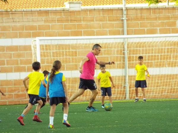 campus-futbol-miguelturra-2019-dia-3-2019-06-26-fuente-imagenes-alberto-sanchez-029