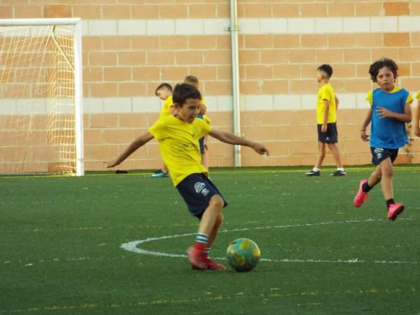 campus-futbol-miguelturra-2019-dia-3-2019-06-26-fuente-imagenes-alberto-sanchez-049