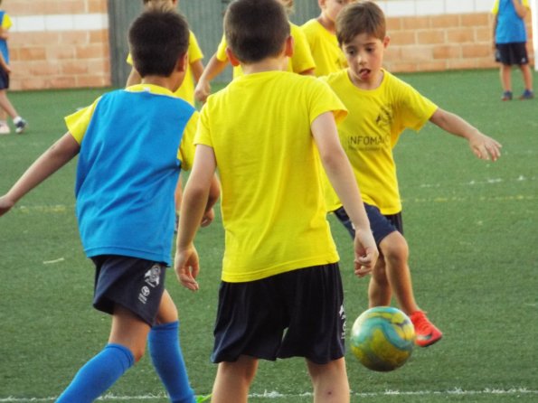 campus-futbol-miguelturra-2019-dia-3-2019-06-26-fuente-imagenes-alberto-sanchez-055