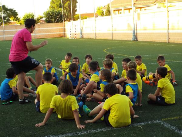 campus-futbol-miguelturra-2019-dia-3-2019-06-26-fuente-imagenes-alberto-sanchez-063