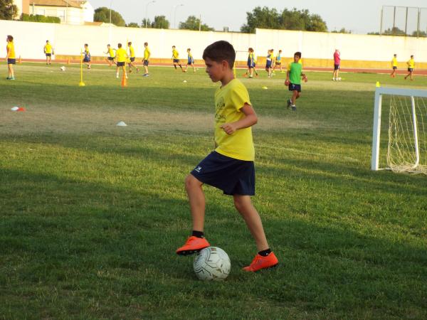 campus-futbol-miguelturra-2019-dia-6-2019-06-29-fuente-imagenes-alberto-sanchez-111