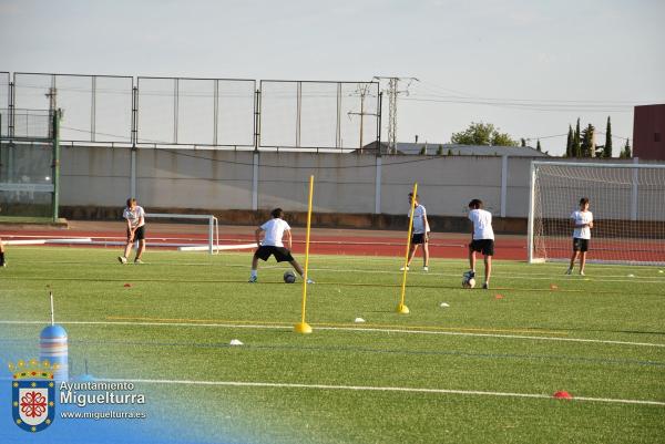 Campus de Fútbol 2024-dia1-Fuente imagen Area Comunicación Ayuntamiento de Miguelturra-059