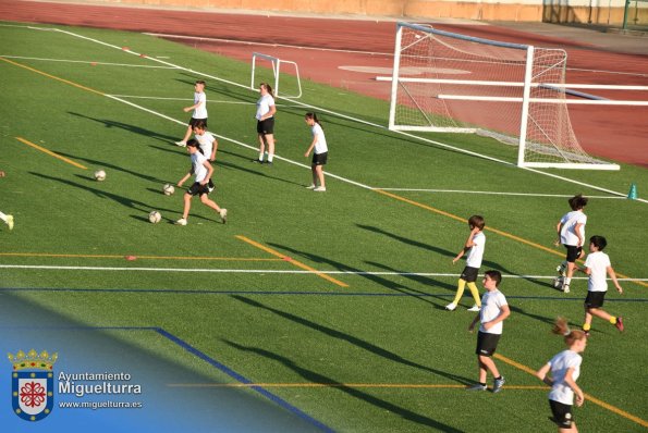 Campus de Fútbol 2024-dia1-Fuente imagen Area Comunicación Ayuntamiento de Miguelturra-078