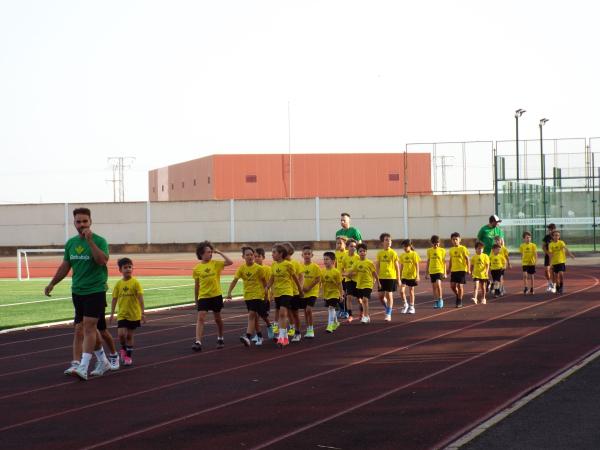 campusfutbolmiguelturra2025-dia1-inauguracion-fuente-albertosanchez-064
