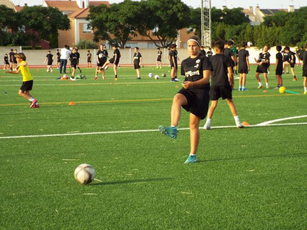 campusfutbolmiguelturra2025-dia1-inauguracion-fuente-albertosanchez-101