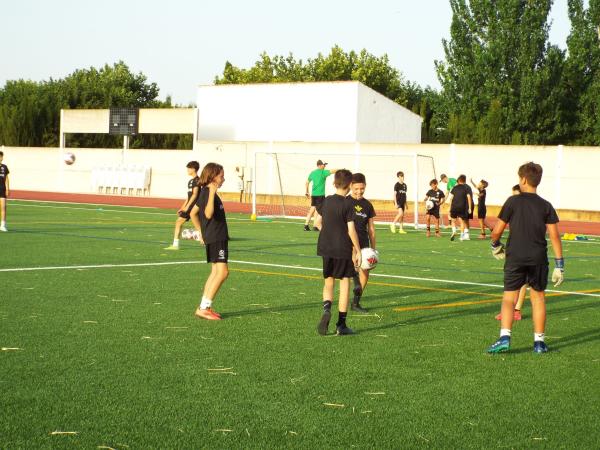 campusfutbolmiguelturra2025-dia1-inauguracion-fuente-albertosanchez-107