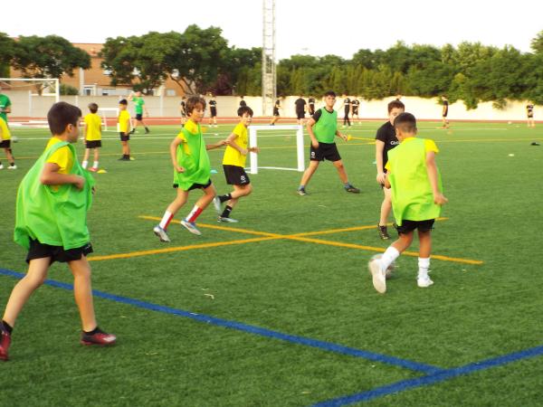 campusfutbolmiguelturra2025-dia1-inauguracion-fuente-albertosanchez-126