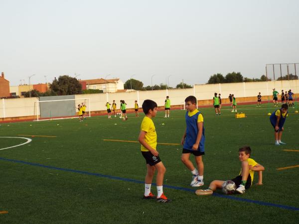 campusfutbolmiguelturra2025-dia1-inauguracion-fuente-albertosanchez-127
