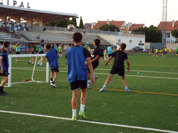 campusfutbolmiguelturra2025-dia1-inauguracion-fuente-albertosanchez-134