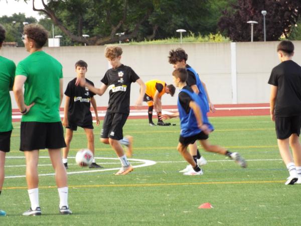 campusfutbolmiguelturra2025-dia1-inauguracion-fuente-albertosanchez-137