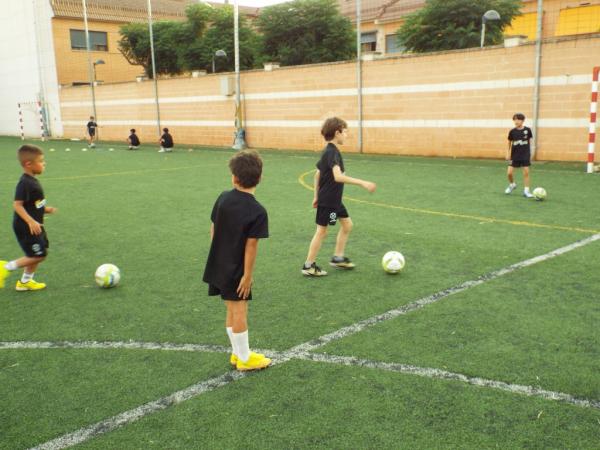 campusfutbolmiguelturra2025-dia2-martes-fuente-albertosanchez-069