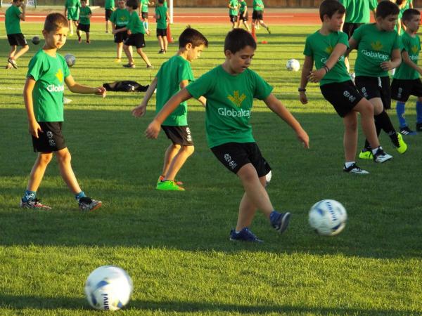 campus-futbol-miguelturra-2017-dia-01-inauguracionyentrenamiento-fuente-imagenes-alberto-sanchez-135