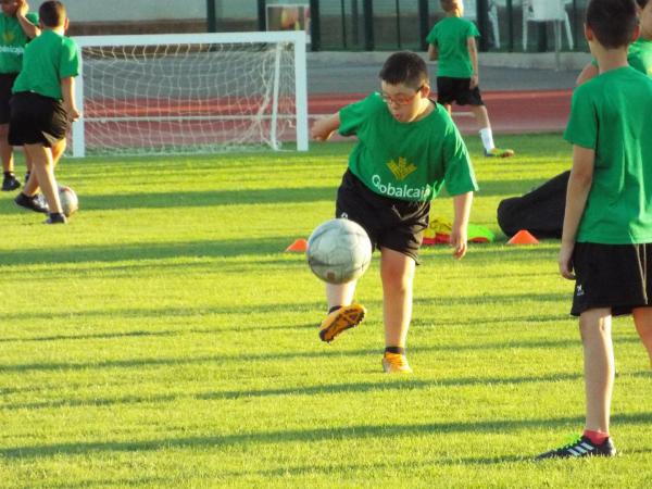 campus-futbol-miguelturra-2017-dia-01-inauguracionyentrenamiento-fuente-imagenes-alberto-sanchez-140