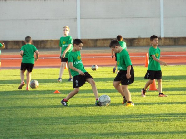 campus-futbol-miguelturra-2017-dia-01-inauguracionyentrenamiento-fuente-imagenes-alberto-sanchez-141