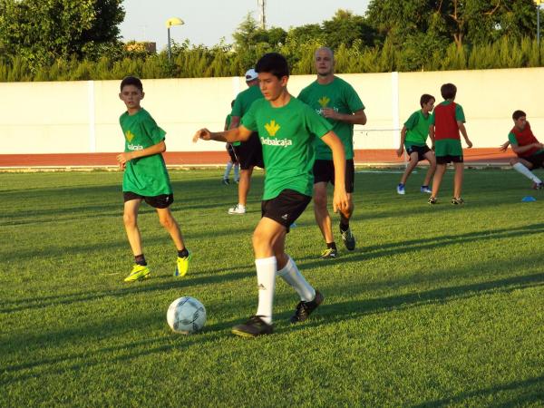 campus-futbol-miguelturra-2017-dia-01-inauguracionyentrenamiento-fuente-imagenes-alberto-sanchez-170