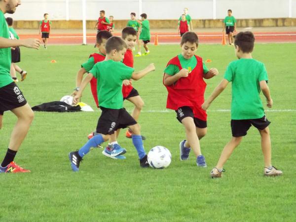 campus-futbol-miguelturra-2017-dia-01-inauguracionyentrenamiento-fuente-imagenes-alberto-sanchez-181