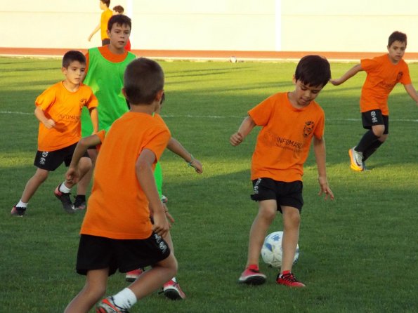 campus-futbol-miguelturra-2017-dia-02-entrenamientos-martes-fuente-imagenes-alberto-sanchez-051