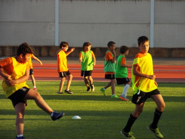 campus-futbol-miguelturra-2017-dia-02-entrenamientos-martes-fuente-imagenes-alberto-sanchez-055