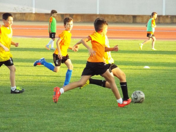 campus-futbol-miguelturra-2017-dia-02-entrenamientos-martes-fuente-imagenes-alberto-sanchez-060