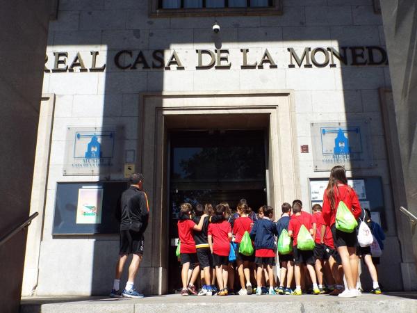 excursion-a-madrid-del-campus-de-futbol-2017-imagenes-de-alberto-sanchez-035