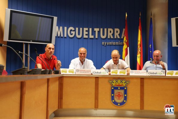 presentacion-del-campus-de-futbol-de-miguelturra-2015-fuente-area-de-comunicacion-municipal-002