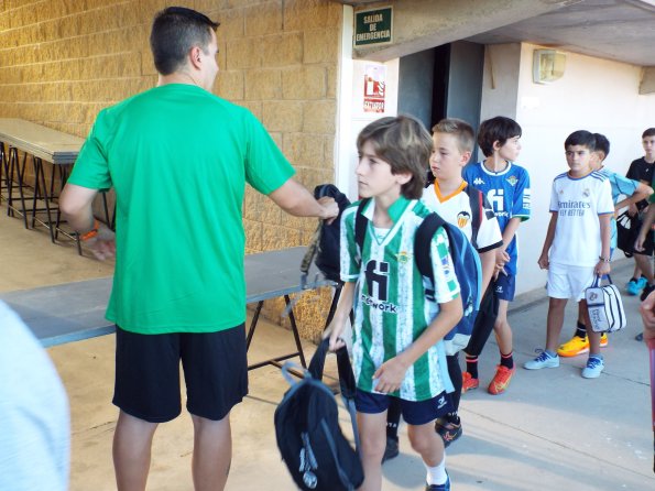 Campus de Fútbol Miguelturra 2022-día 01-fuente imágenes Alberto Sánchez-030