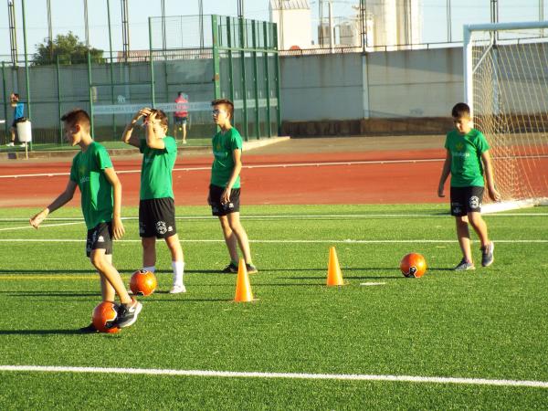 Campus de Fútbol Miguelturra 2022-día 01-fuente imágenes Alberto Sánchez-144