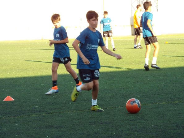 Campus de Fútbol Miguelturra 2022-día 02-fuente imágenes Alberto Sánchez-040