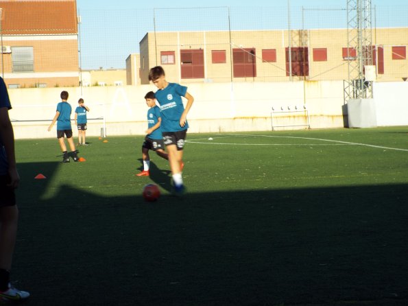 Campus de Fútbol Miguelturra 2022-día 02-fuente imágenes Alberto Sánchez-043