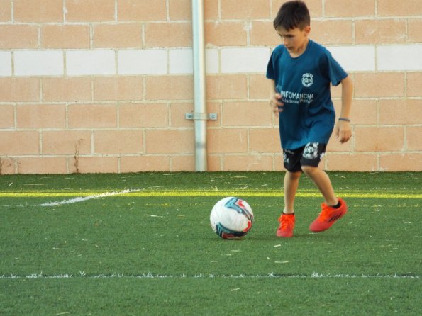 Campus de Fútbol Miguelturra 2022-día 02-fuente imágenes Alberto Sánchez-071