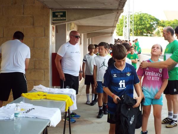 Campus Futbol Miguelturra 2023-dia 1 inauguracion-fuente Alberto Sanchez-046