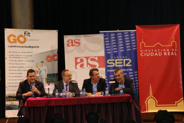 Jornadas Formacion y Deporte-Encuentro con los Ases-2015-04-16-fuente Area Comunicacion Municipal-22