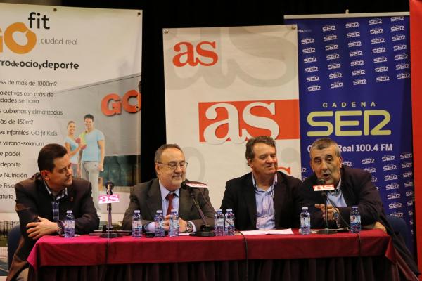 Jornadas Formacion y Deporte-Encuentro con los Ases-2015-04-16-fuente Area Comunicacion Municipal-24