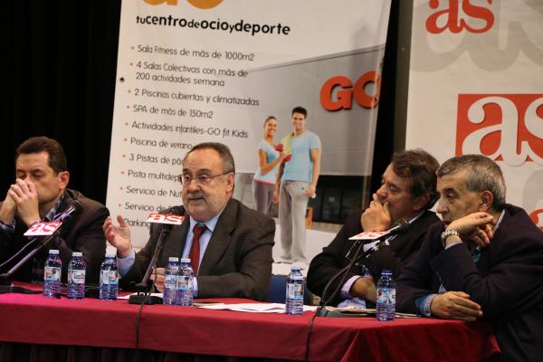 Jornadas Formacion y Deporte-Encuentro con los Ases-2015-04-16-fuente Area Comunicacion Municipal-45