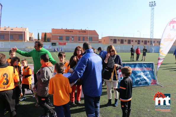 Concentracion Provincial Futbol 8 benjamin-2016-12-08-fuente Area de Comunicacion Municipal-153